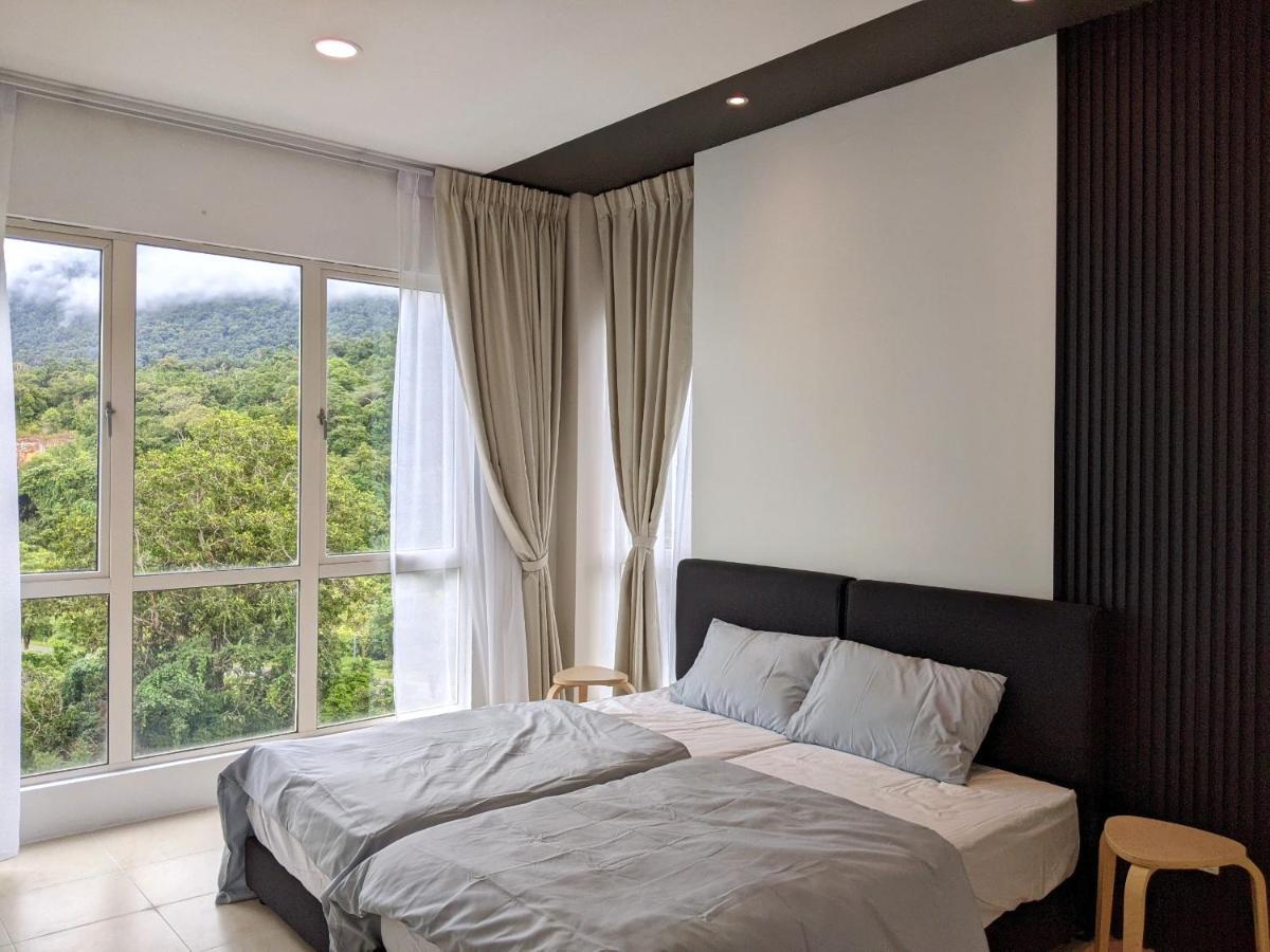 Santubong Suites B Just Like Home Damai Kuching Buitenkant foto